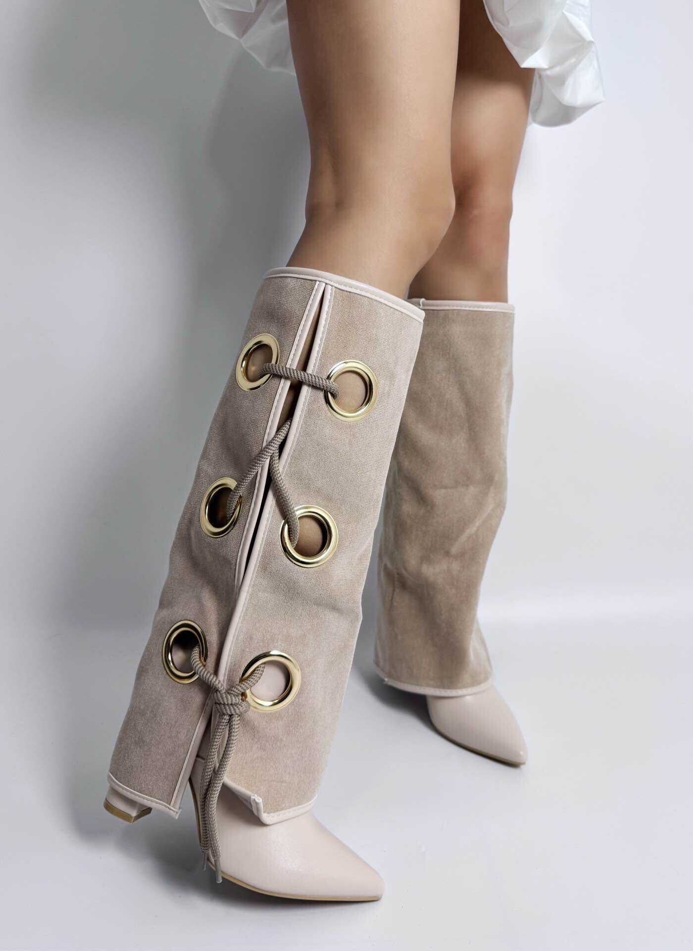 Rock gaiter boots