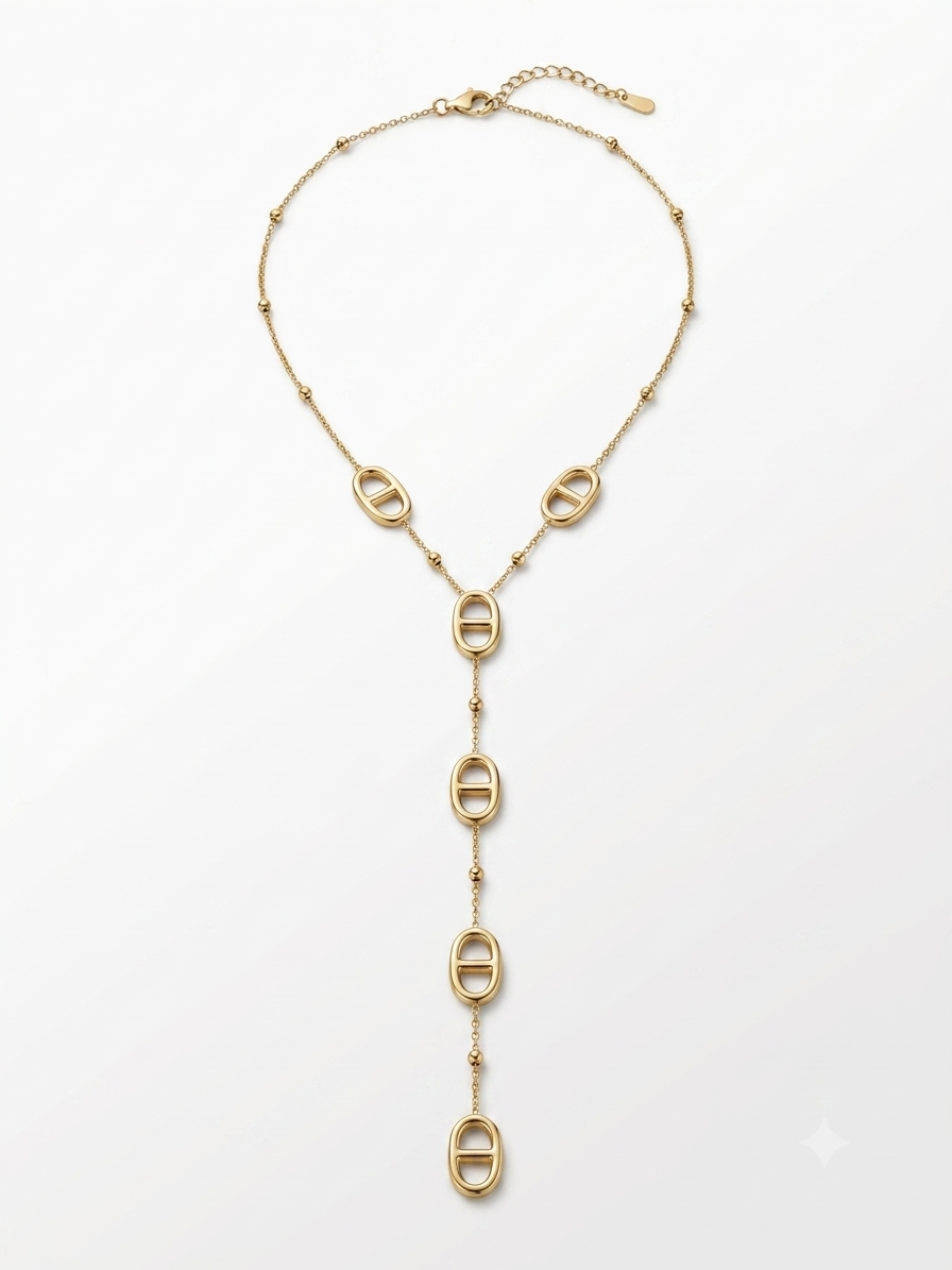 Collier Stacy