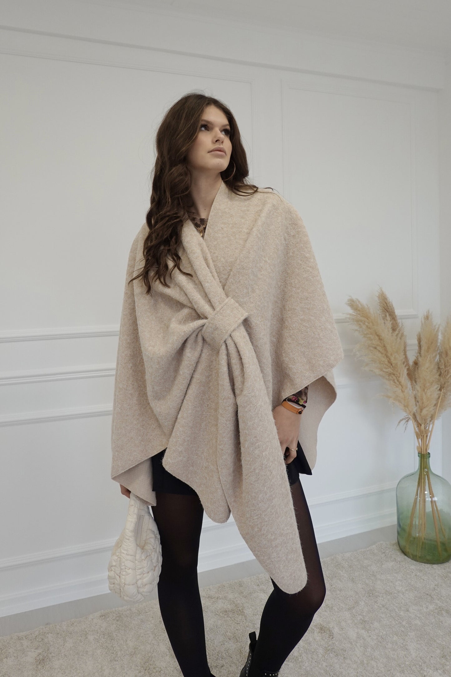 Cape poncho à noeud chic