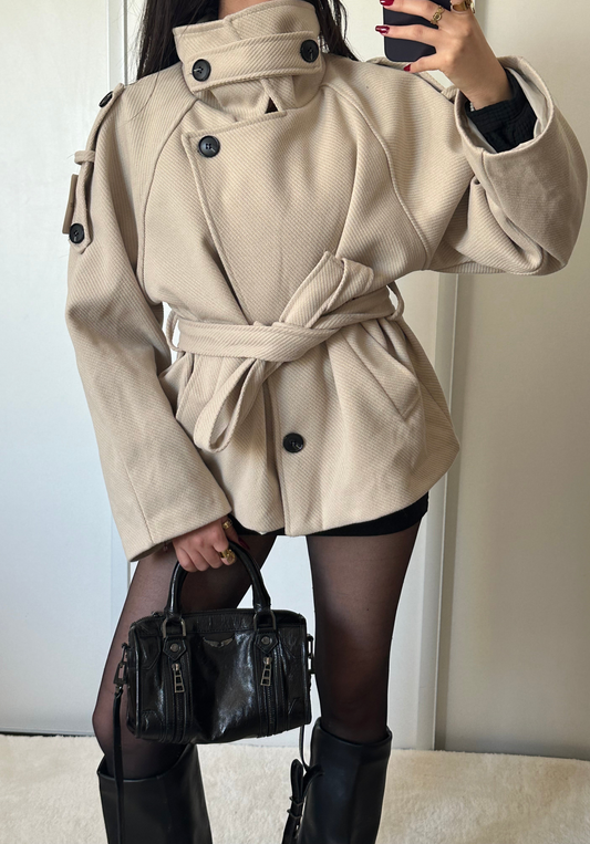 Veste Trecia
