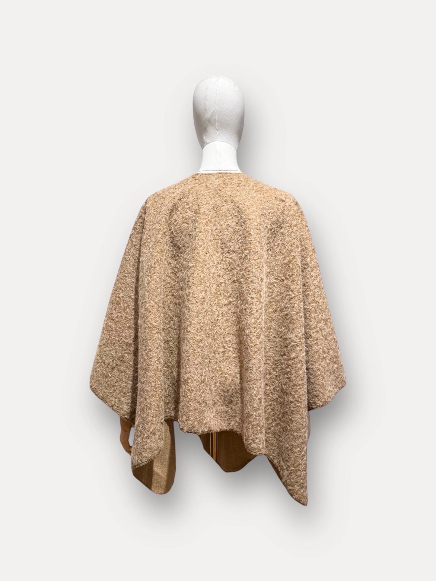 Cape poncho à noeud chic