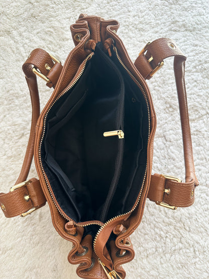 Schoudertas Stockholm L - Camel generfd leer