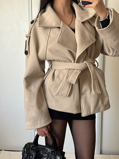 Veste Trecia