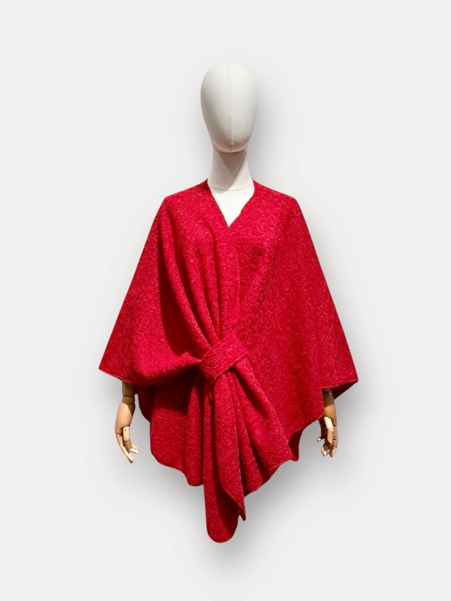 Cape poncho à noeud chic