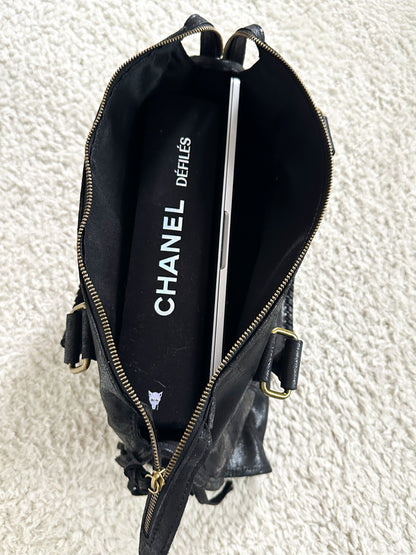 Brushed leather city bag - large