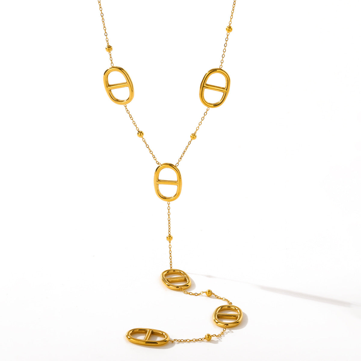 Collier Stacy